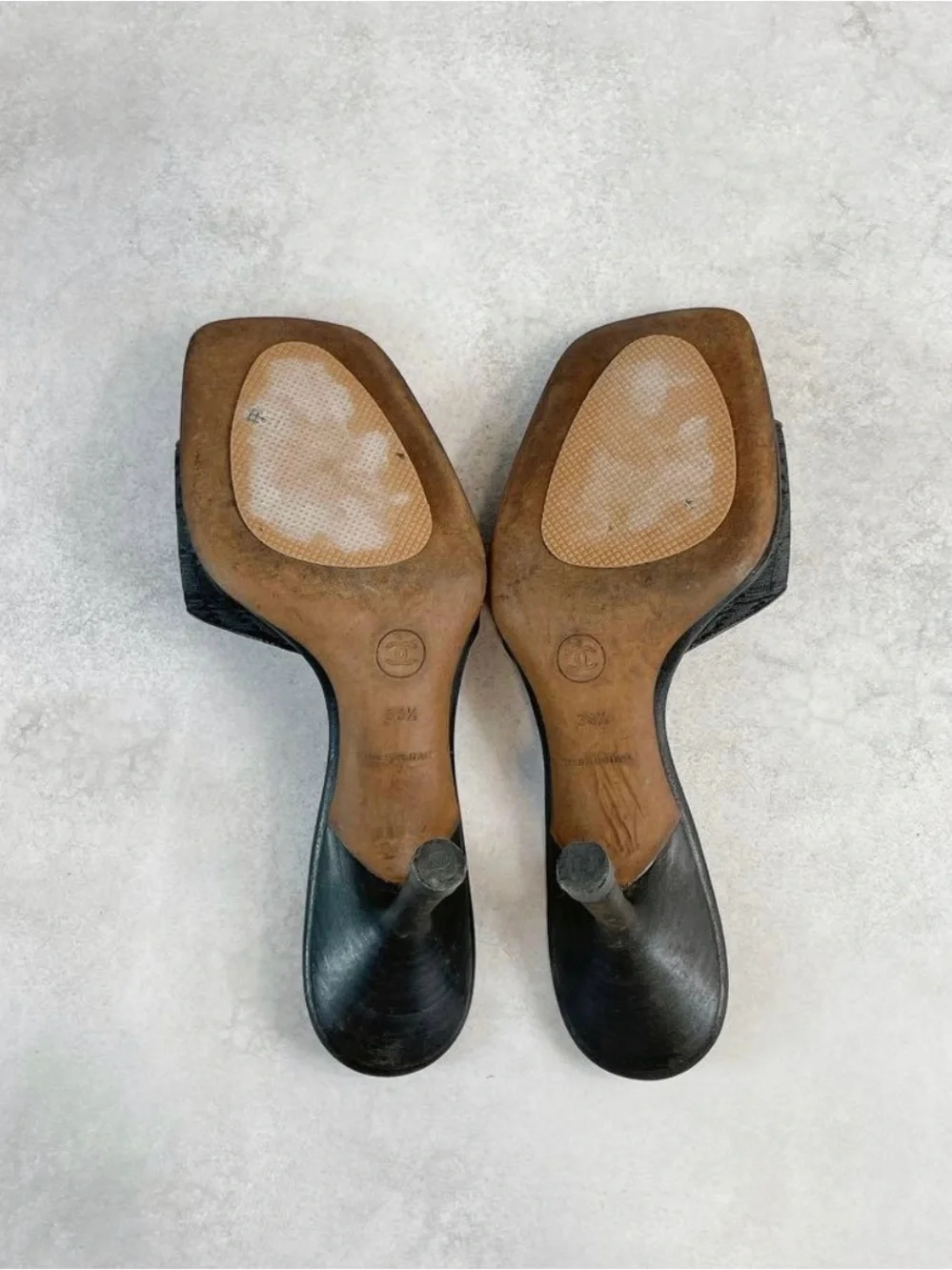 CHANEL Black Heeled Mules Sandals / Size 36.5 / Travel Line COCO / Vintage